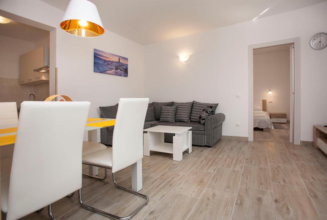 Apartmani Dragica Rovinj Exteriör bild