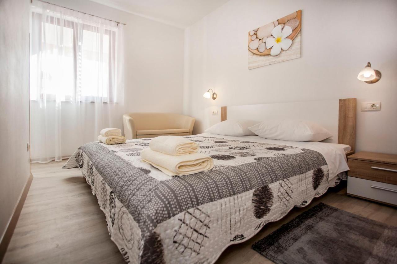 Apartmani Dragica Rovinj Exteriör bild