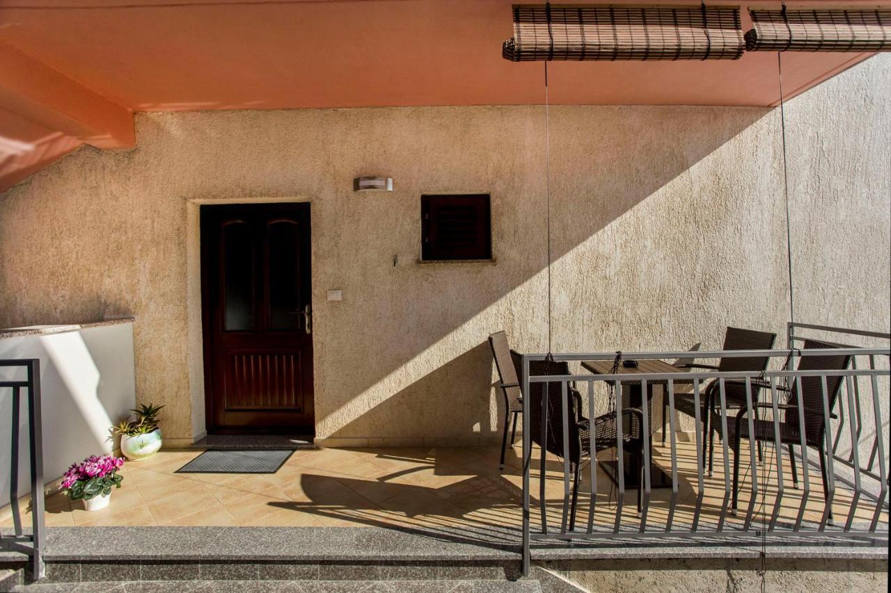 Apartmani Dragica Rovinj Exteriör bild