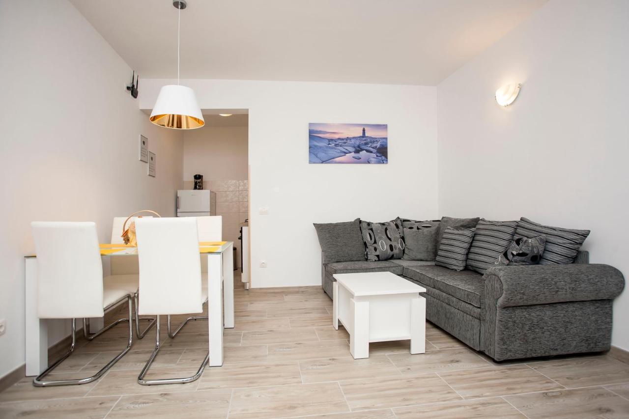 Apartmani Dragica Rovinj Exteriör bild