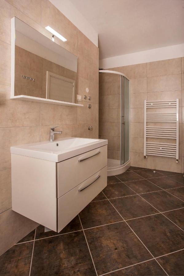 Apartmani Dragica Rovinj Exteriör bild