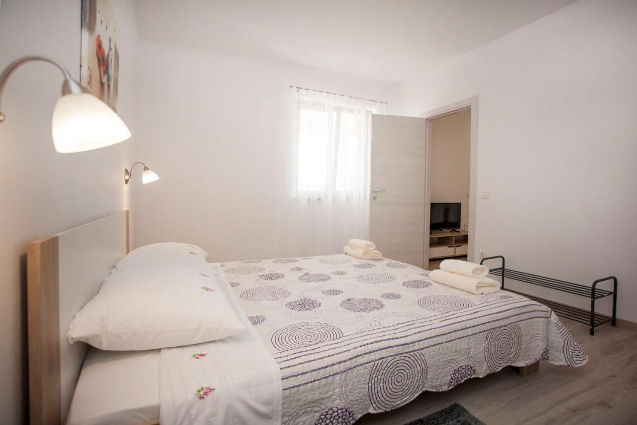 Apartmani Dragica Rovinj Exteriör bild
