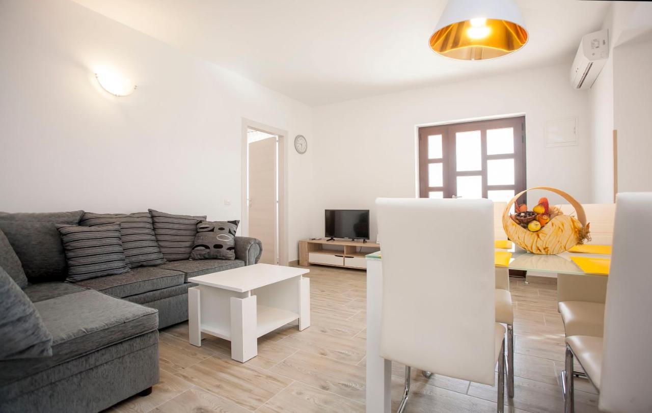 Apartmani Dragica Rovinj Exteriör bild