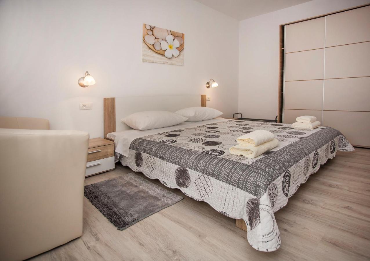 Apartmani Dragica Rovinj Exteriör bild