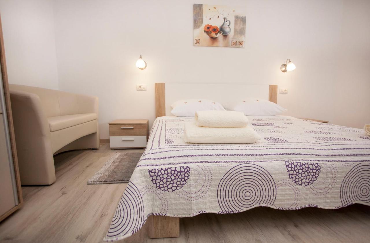 Apartmani Dragica Rovinj Exteriör bild